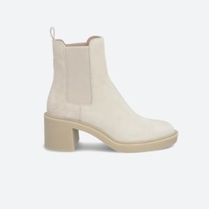 ✨NEW WITH TAGS✨ Gage Crepe Gore Suede Bootie